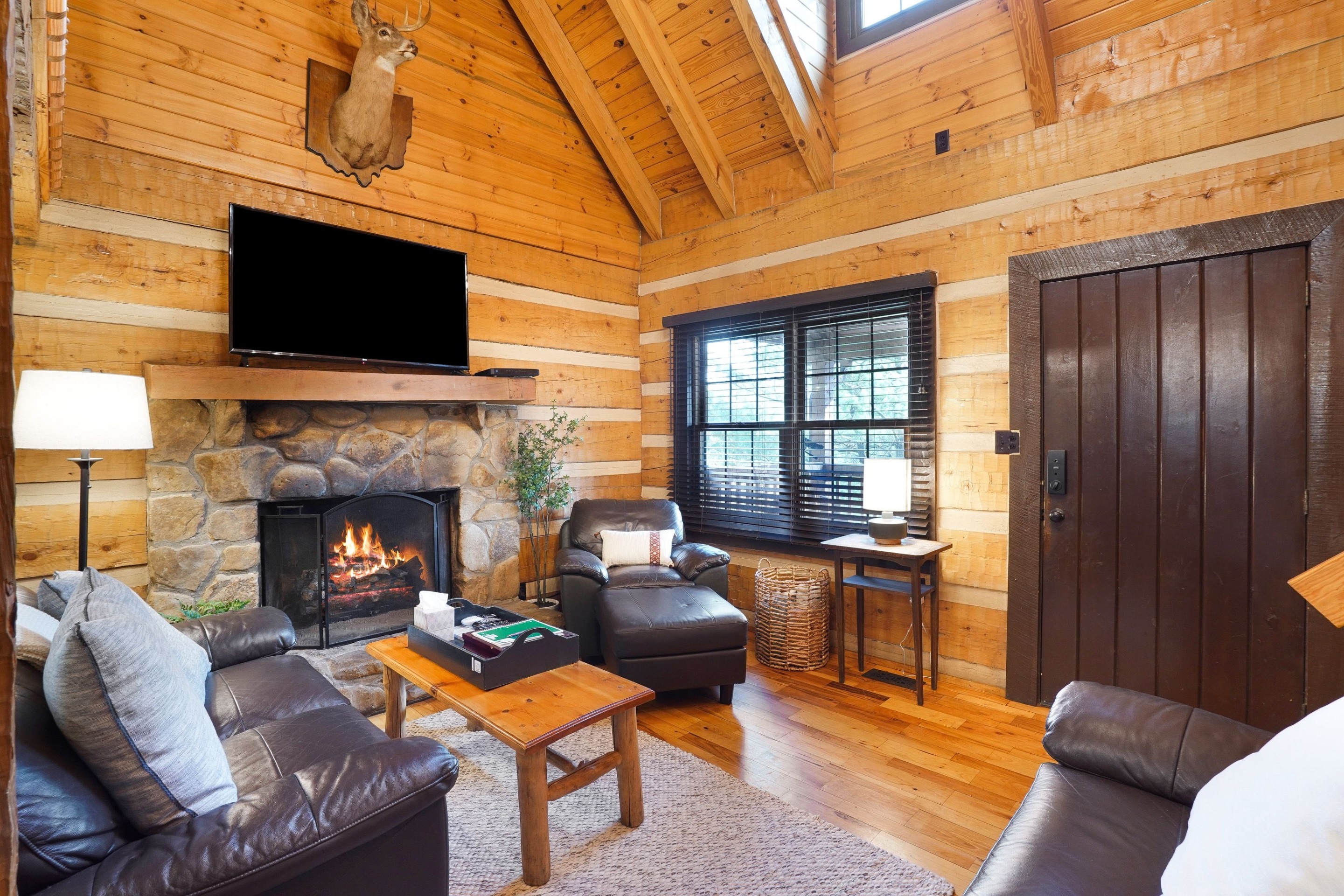 Hemlock Log Cabin | Photo 5