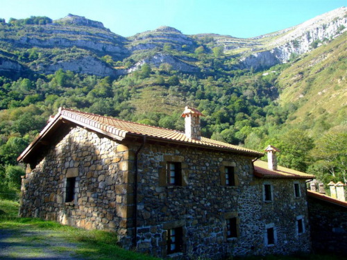 Las Casucas de Asón Cantabria