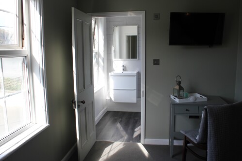 View into ensuite shower room
