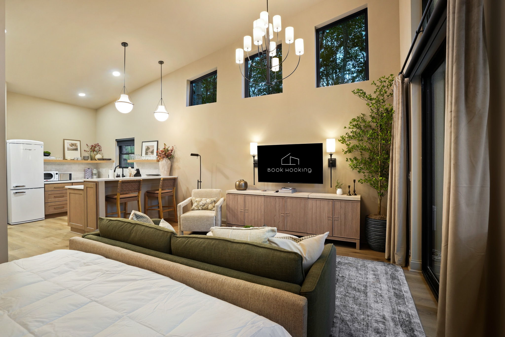Ironwood | Photo 9