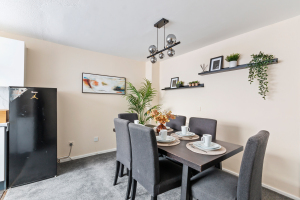 Dining area full view