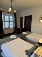 Twin En-suite Bedroom 10