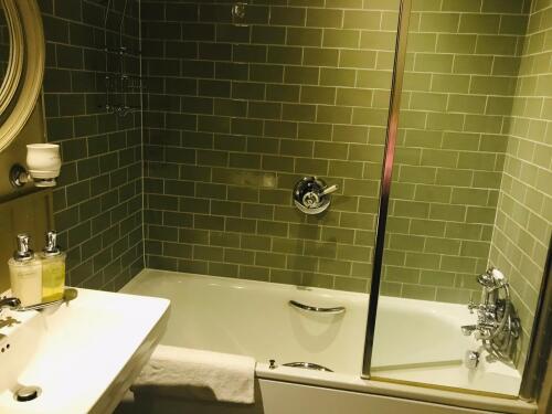 Dovecote Bath and Shower