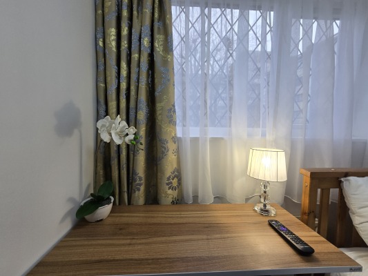 Room 6