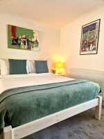 Room 4