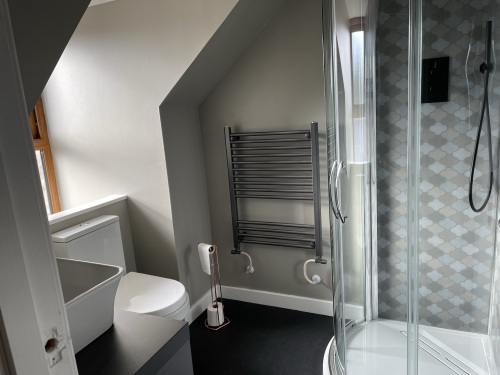 Apartment-Apartment-Ensuite with Shower-2 En Suite Bedrooms - Base Rate