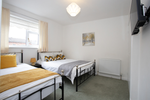 Family Room - Bedroom 2