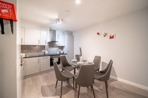 shared kitchen between 3 rooms
