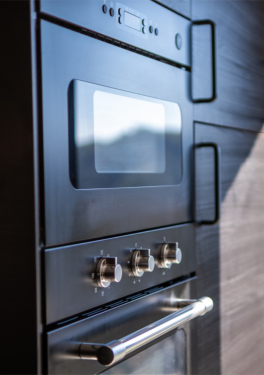 Oven and microwave