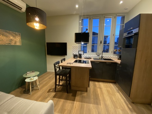 cuisine équipée et espace détente