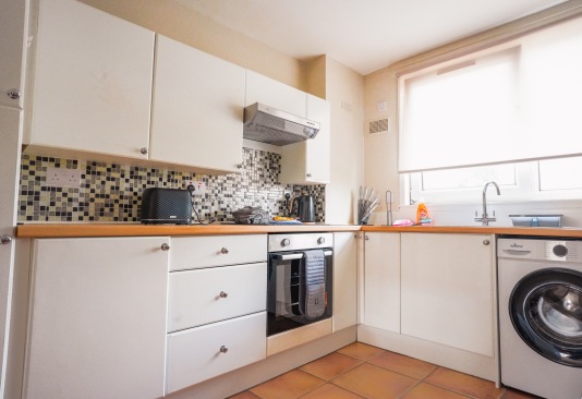 Kitchen at Caledonia Luxe Stays Short Lets & Serviced Accommodation