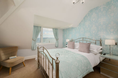 Deluxe-Sea View-Double room-Ensuite-Room 11 - Base Rate