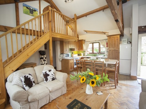 Cow Byre 2 Lounge and Kitchen