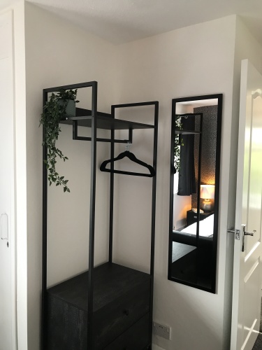 Wardrobe and Chest of draws - Bamber Bridge Preston