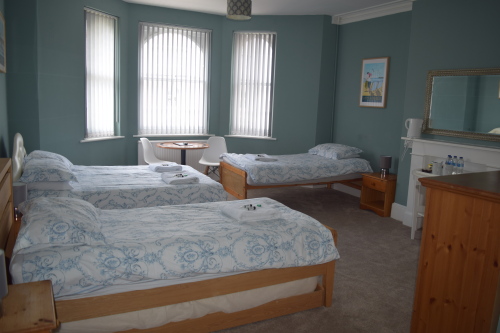 Family room-Budget-Ensuite - Base Rate