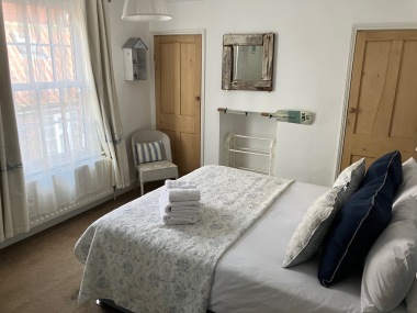 Cosy First floor King Bedroom