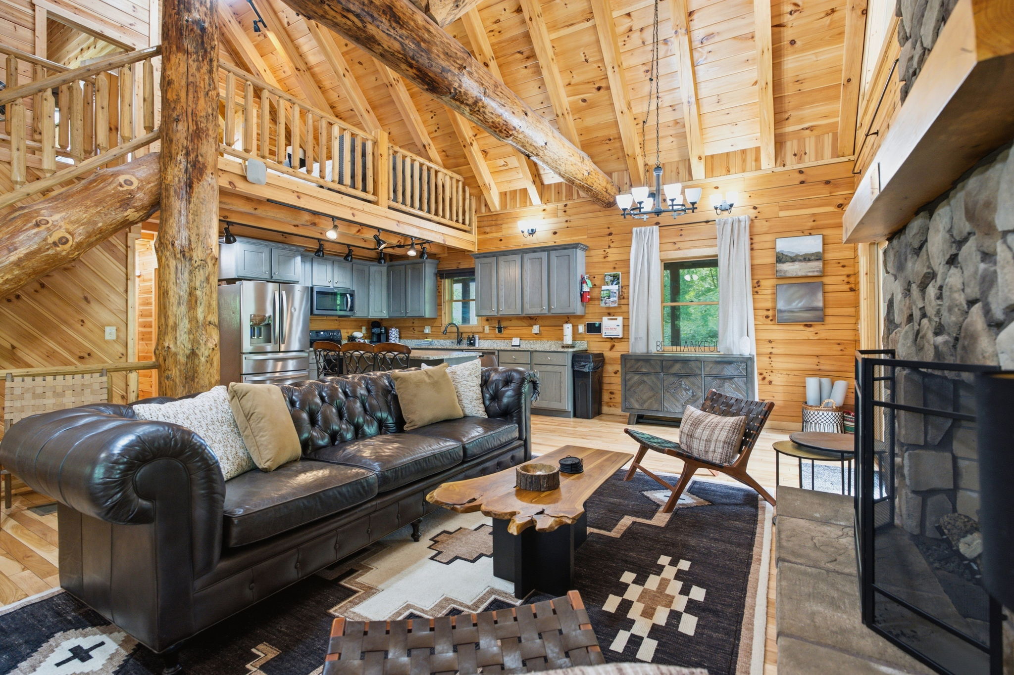 Firefly Hollow Lodge | Photo 3