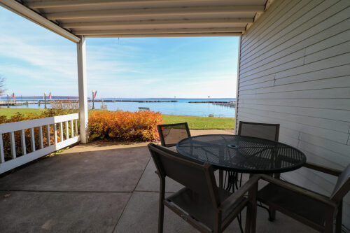 Bayfield on the Lake 101-Condo-Ensuite with Bath-Lake View-Premier