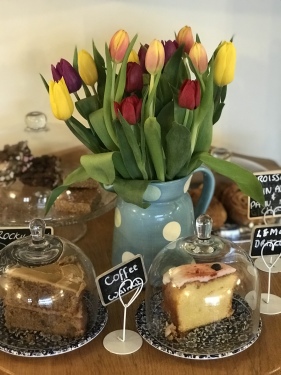 Cake selection