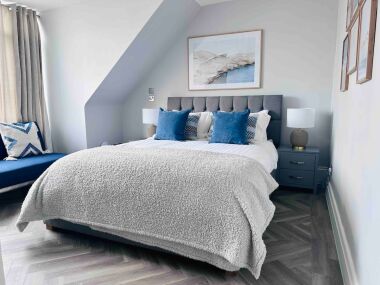 1 bed Flat - Bedroom