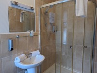 Shower Room Superking/Twin Upper Floor
