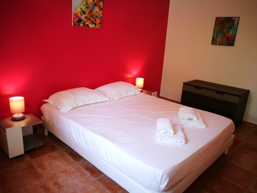 Chambre Rouge - lit double 160