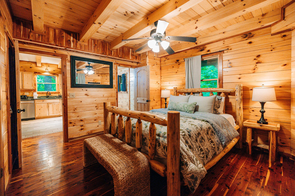 Rustic Cedar Inn | Photo 52