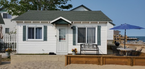 # 5-Cottage-Private Bathroom-Standard-Lake View - Base Rate