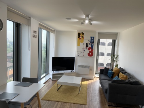 Media City Stays - Luxury Apartments - Living room