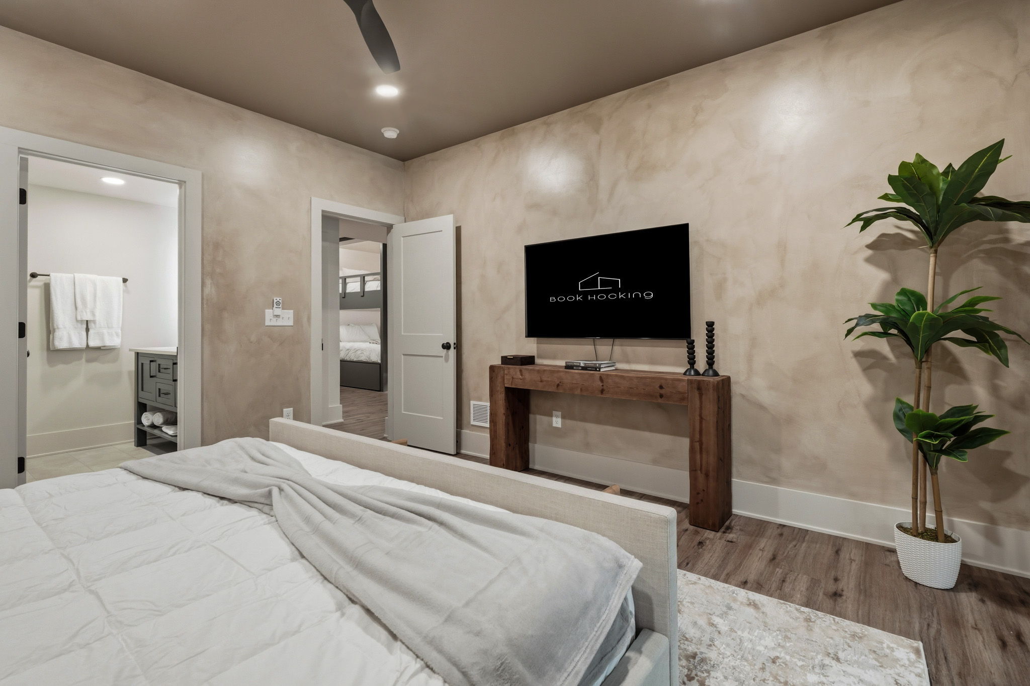 The Rock Haus | Photo 41