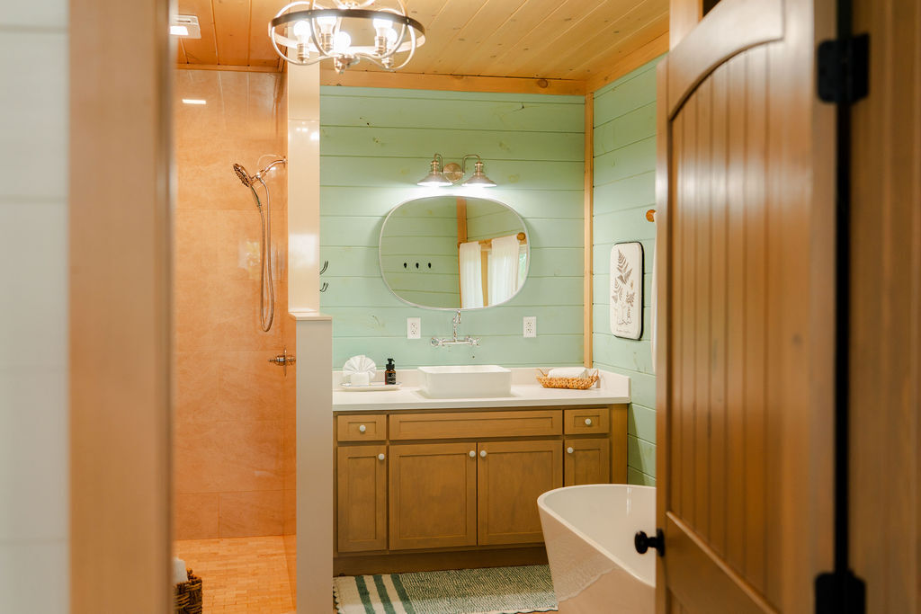 The Cottage Barn on Barton | Photo 37
