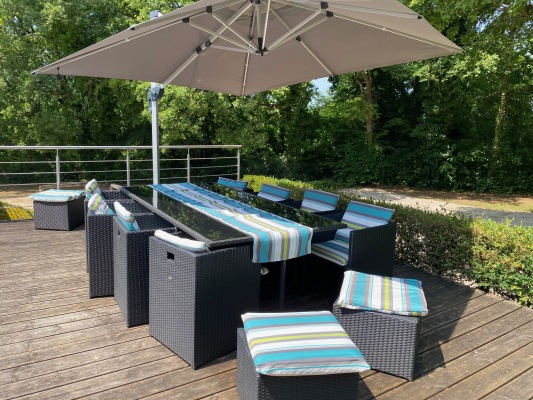 espace repas extérieur