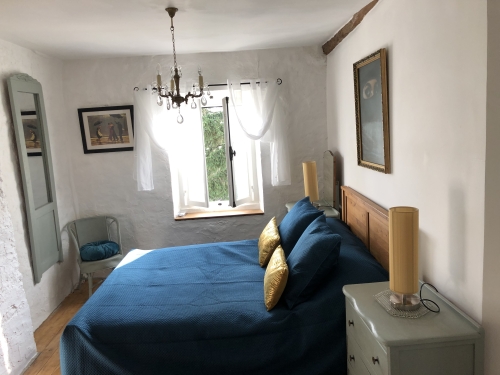 Geais-Double room-Comfort-Ensuite with Shower-Garden view - Base Rate