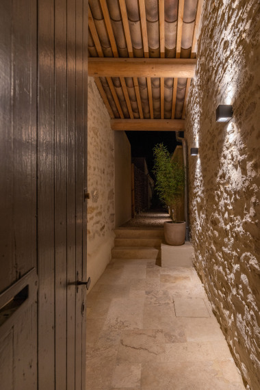 La première vue by night