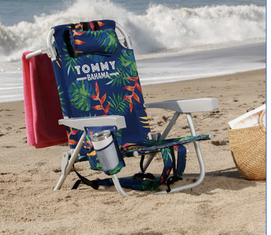 4 Reclining Beach Chairs provided