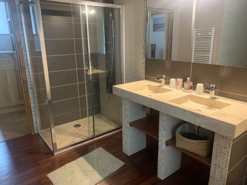 Salle d'eau  Suite Balnéothérapie