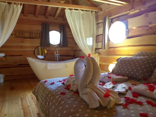 chambre et salle de bain l'Eden