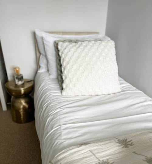 Twin Bedroom