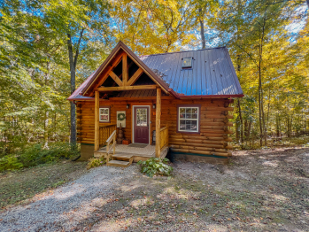 Lovers Loft Cabin - Ash Ridge Cabins  - 