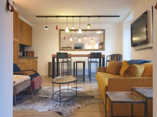 SALON ET SALLE A MANGER