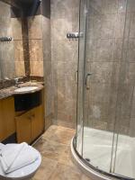 apt.7Picture represents the type Apartment En-suite with Shower. It might not be exactly the same as per booking. All same type of apartments are allocated subject to availability per booking
