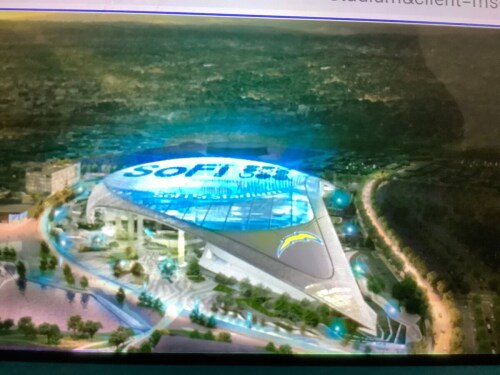 Walk to the Sofi,Less then 1 mile