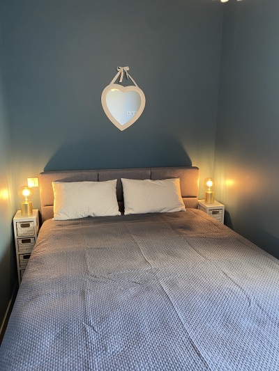 chambre à l'étage, lit queen size