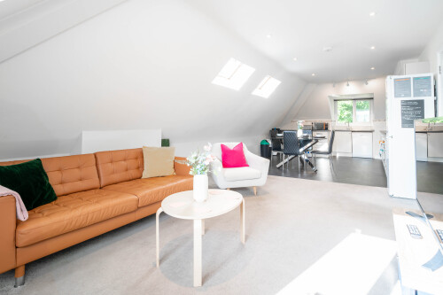 Spacious living area 