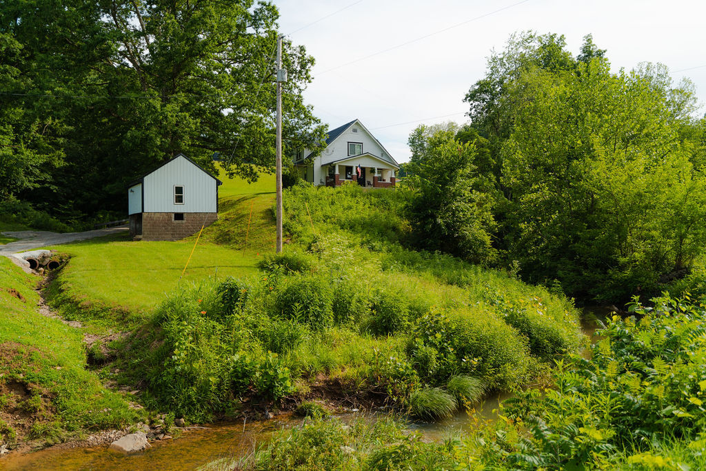 Frogs Landing | Photo 76