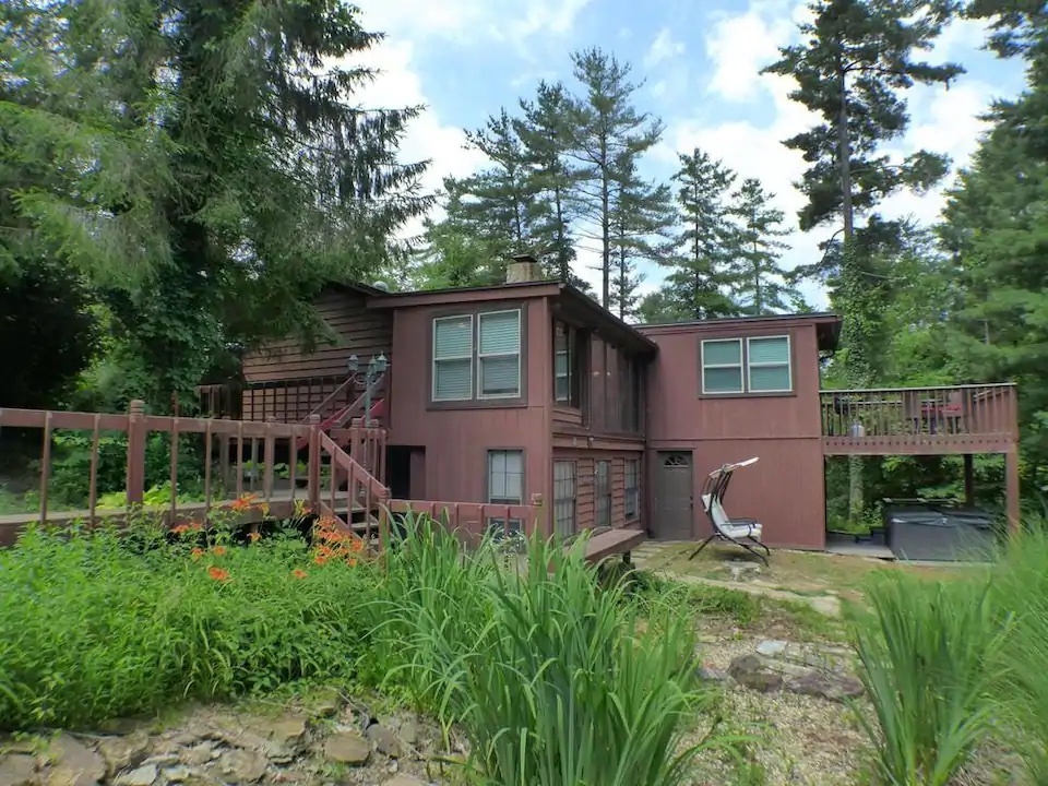 29535 Hocking Hills Vacation Rentals - The Cottage