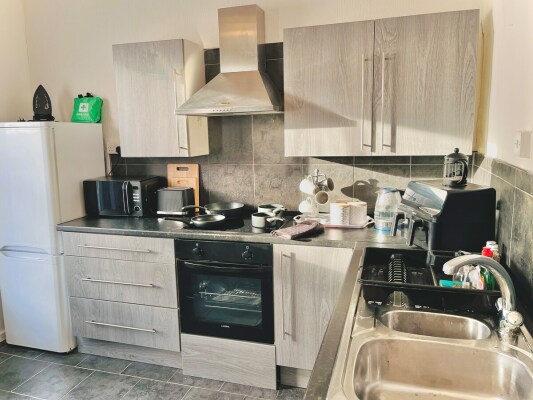 Cook, Dine & Feel at Home