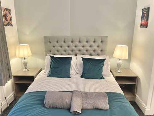 Bedroom 1 - Charming double bed for good nights rest