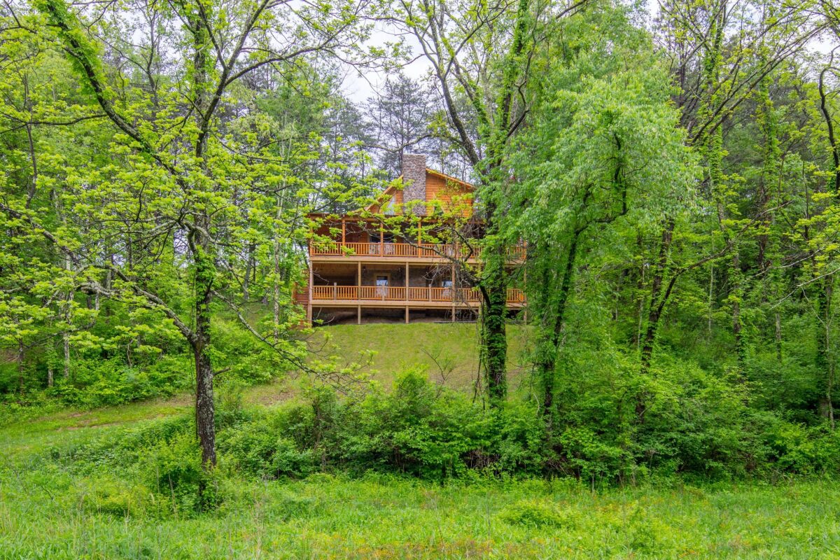 31621 Whiskey Barrel Lodge