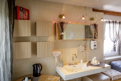 salle de bain chambre supérieur 